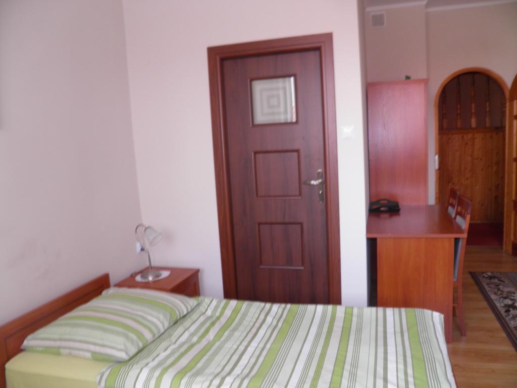 Pensjonat Zofia Demska Brzeg Chambre photo